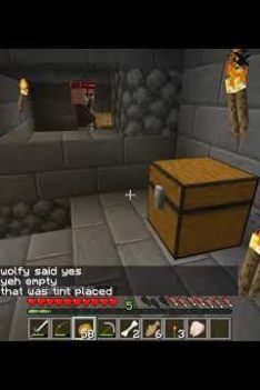 Minecraft JunkTopia Server Stream 1- Helping a Friend